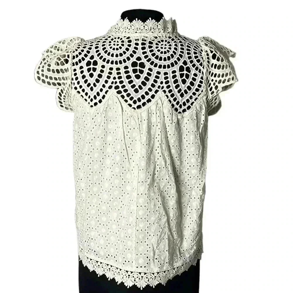 ANTHROPOLOGIE CHARLIZE Tan Eyelet Lace Vneckline Blouse Size S - Picture 5 of 12